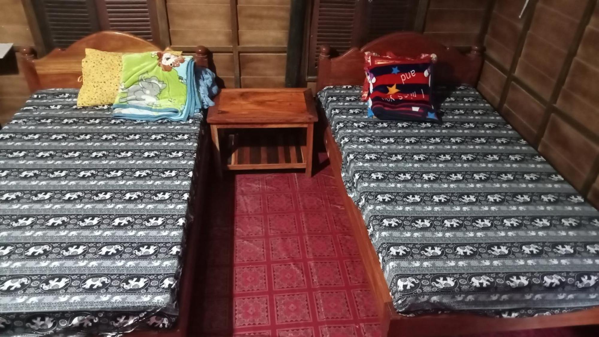 Kakrona Pouk Homestay Сиемрип Номер фото