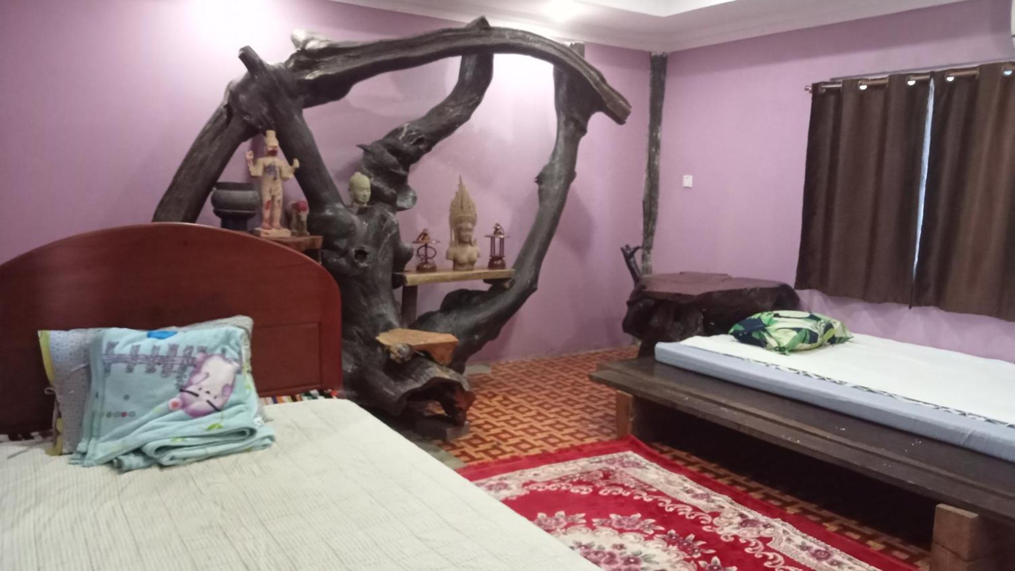 Kakrona Pouk Homestay Сиемрип Номер фото